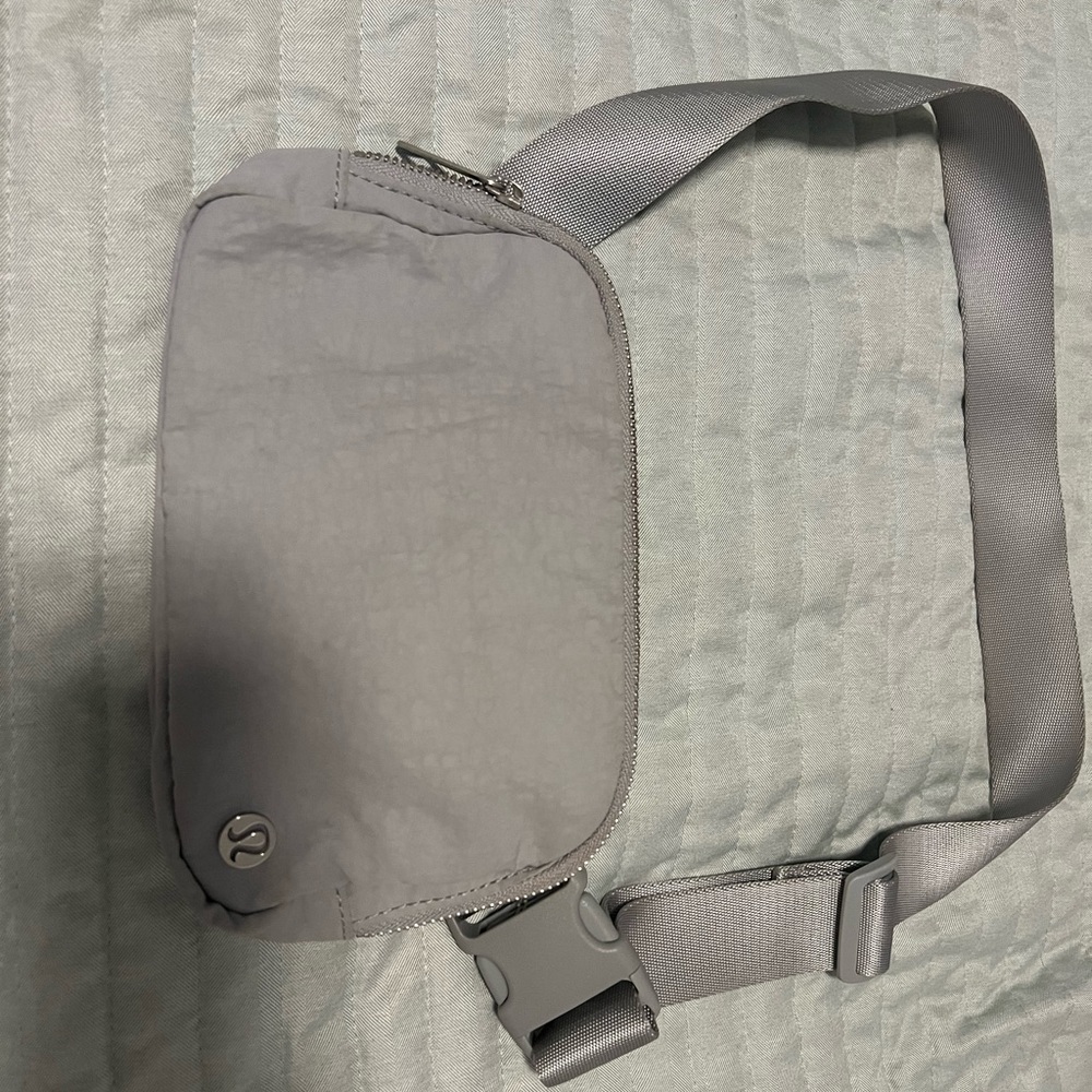Seal Grey Lululemon Belt Bag